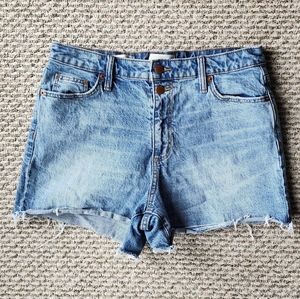 Universal Thread Women's High Rise Vintage Midi Jean Shorts